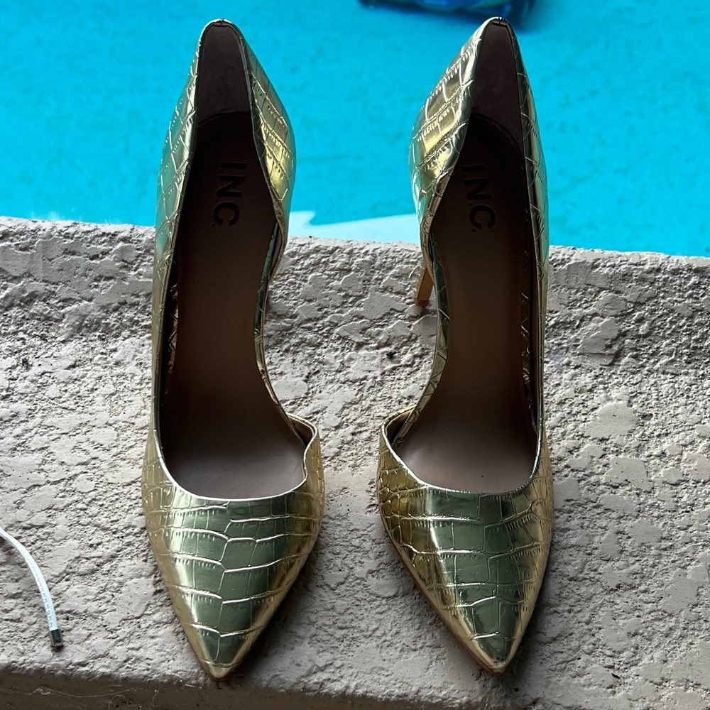 INC International Concepts Women's Shiny Gold Heels